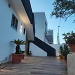 Helianthus Rooms